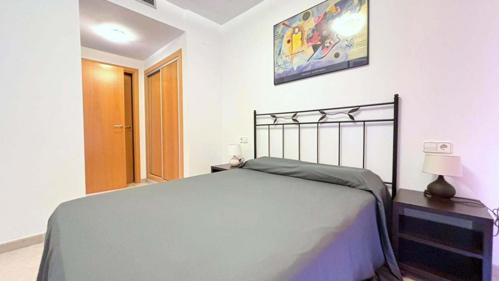 Puigmal Apartment เอมปูเรียบราบา ภายนอก รูปภาพ