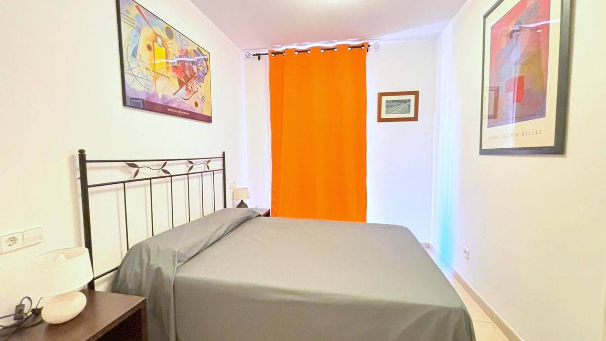 Puigmal Apartment เอมปูเรียบราบา ภายนอก รูปภาพ